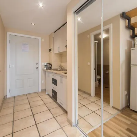 Nmn Apartment