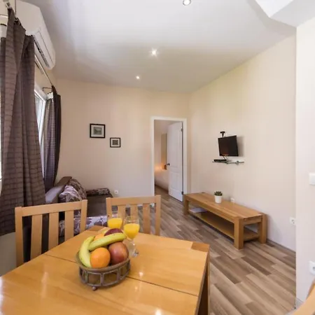 Apartment Nmn *