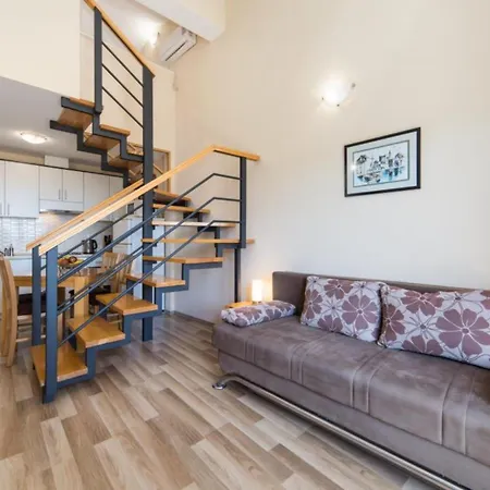 Nmn * Drvenik (Split-Dalmatia)