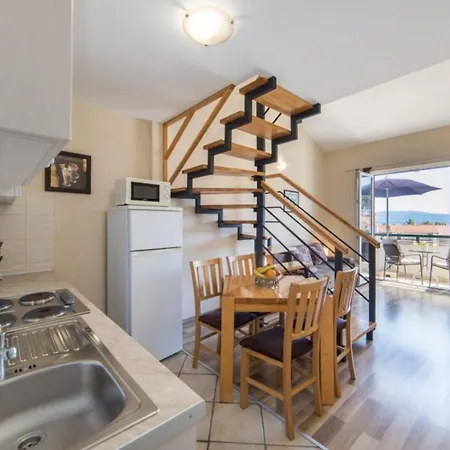 Appartement Nmn Drvenik (Split-Dalmatia)