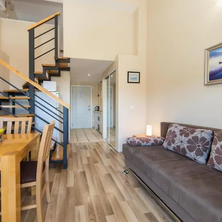 Nmn * Drvenik (Split-Dalmatia)